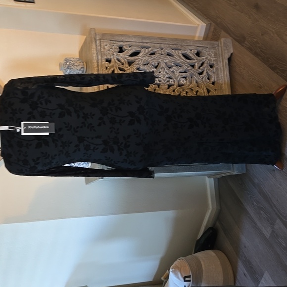 Elegant Black Floral Long Sleeve Dress Fully Lined - Picture 8 of 15